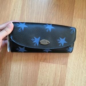 Coach shooting star long wallet NWT